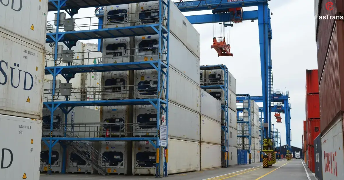 Fastrans có nhiều kinh nghiệm về vận chuyển container lạnh Fastrans có nhiều kinh nghiệm về vận chuyển container lạnh